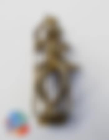 Petite femme au tabouret (preview)