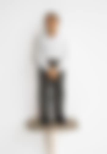 Stehender Mann (preview)
