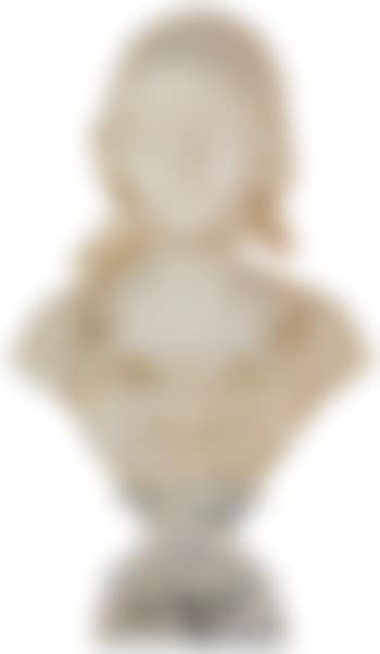 Bust of a young girl with shawl (preview)