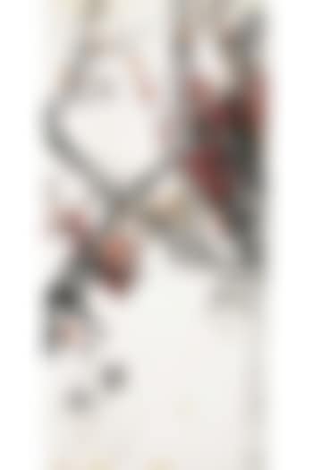 Red blossoms and two chicks (preview)