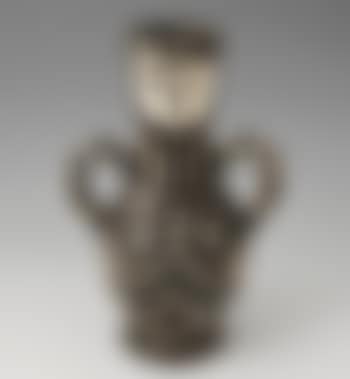 Vase with two high handles (preview)
