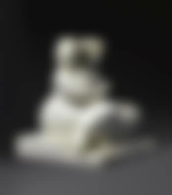 Donna Seduta (preview)