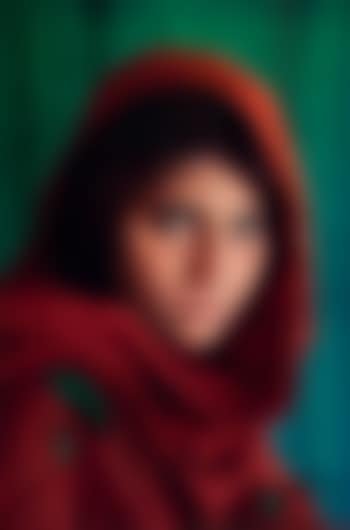 Afghan Girl (preview)