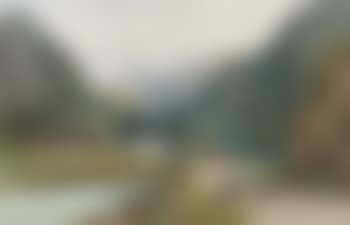 Die Clam im ... thale (?) von der Straße gesehen, im Hintergrund der Dachstein (preview)