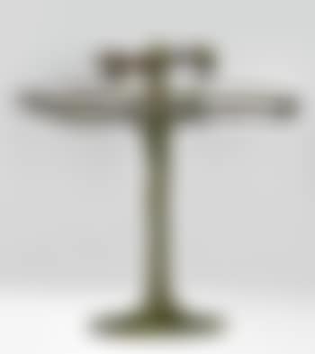 A Rare "Water Lily Twisted Stem" Lamp Base (preview)