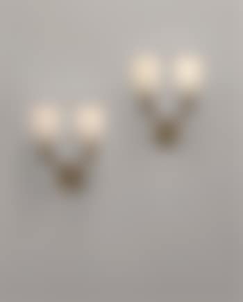 Pair of wall lights (preview)