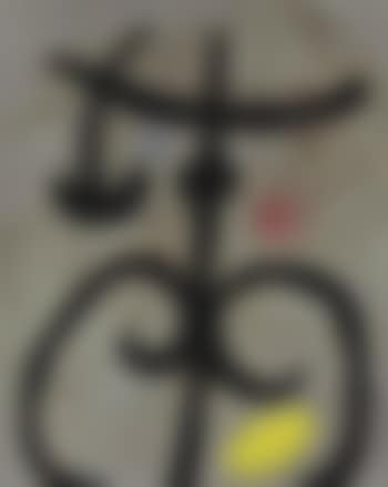 Femme assise III/V (preview)