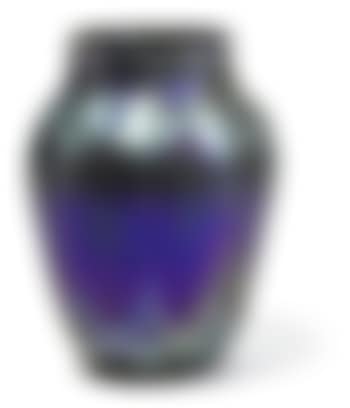 A decorated Favrile glass vase (preview)
