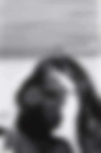 Mary (preview)