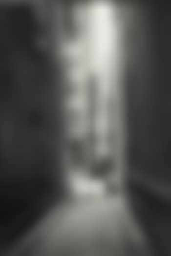 New York--Solitude Downtown (preview)