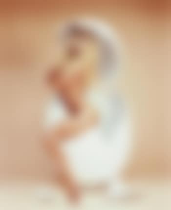 Pamela Anderson: Over Easy (preview)