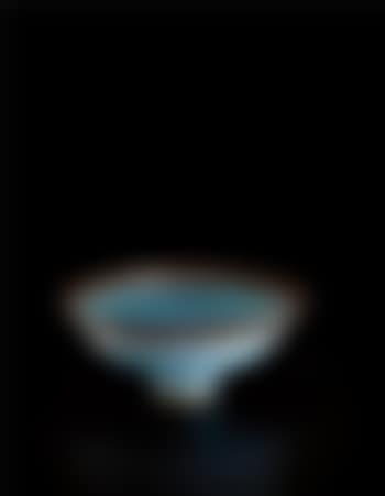 Footed bowl (preview)