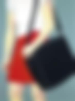 Handtasche tragen (preview)