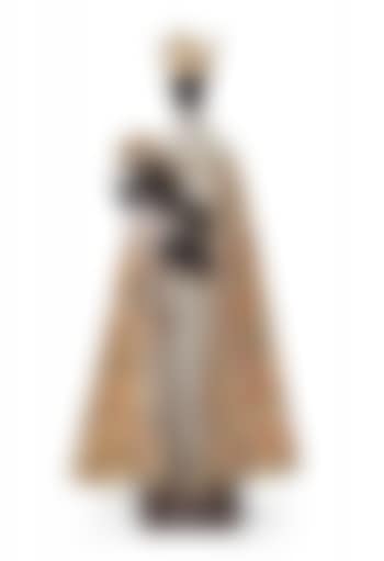 Figure of a standing Madonna and Christ child (preview)