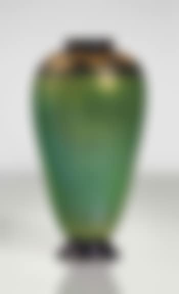 A Tel-El-Amarna vase (preview)