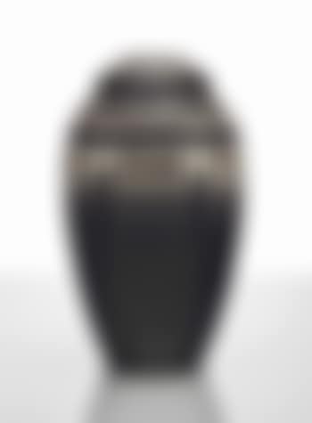 A vase (preview)