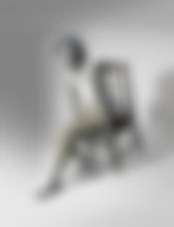 Sitting Girl (preview)