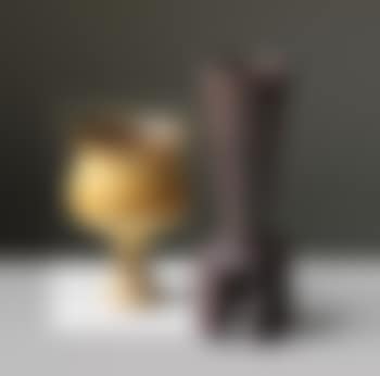 Unique 'Farsta Terra Spirea' footed vase (preview)
