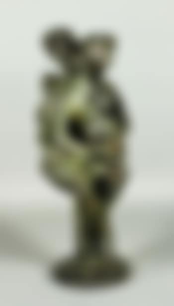 Double mother (preview)