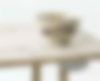 A bowl with slightly tapered rim (preview)