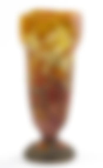 Vase With Autumn Foliage (preview)