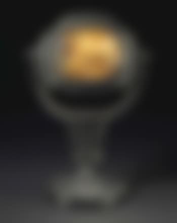A Desk Lamp In The 'Zodiac' Pattern (preview)