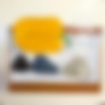 Peperone giallo, sassi, acqua (preview)