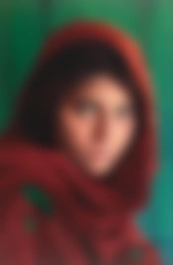 Afghan Girl (preview)