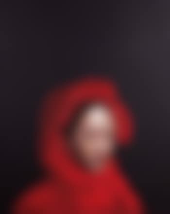 Woman in Red (preview)