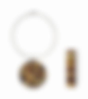A Pendant and Collar (preview)