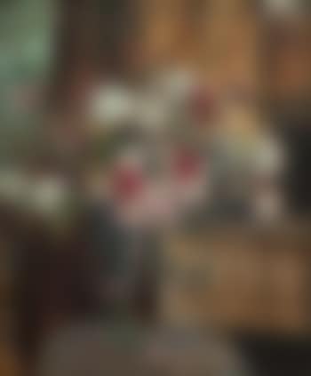 Rangkaian Bunga Dalam Piala (Floral Still Life) (preview)