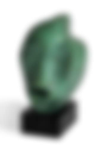 Singing Head (preview)
