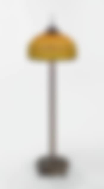 Curtain Border Floor Lamp (preview)