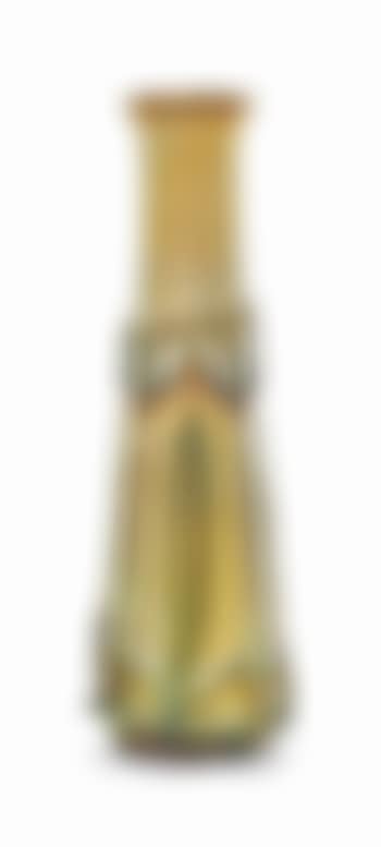 A Vase With Applied Decoration (preview)