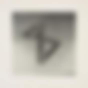 From: "Nine Objects" (Motive i) (preview)