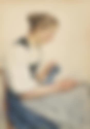 Junge Bernerin, sitzend, im Profil nach rechts, in der rechten Hand ein Buch haltend, in der linken Hand ein Strickzeug (preview)