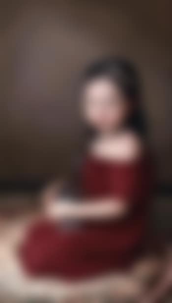 The Girl with the vase (preview)