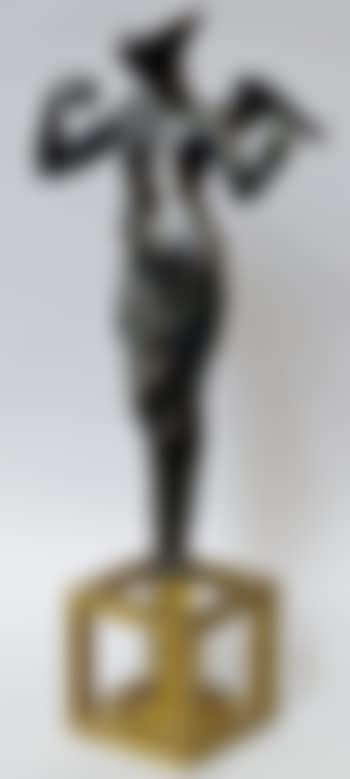 The surrealist angel (preview)