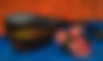 Mandolin and roses (preview)
