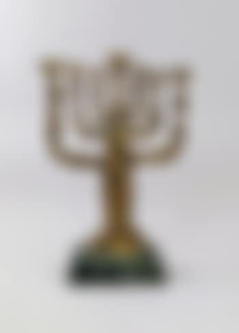 La Menorah (preview)