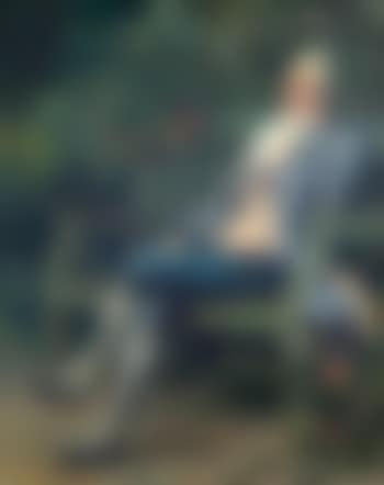 Nobiluomo seduto (preview)