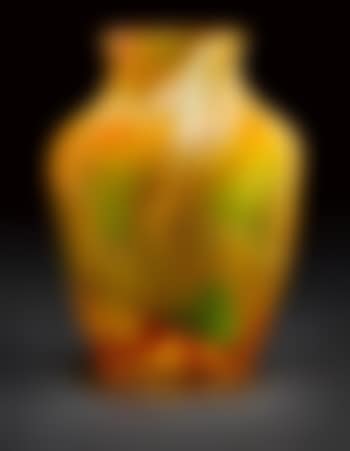 Autumn Leaf Paperweight Vase (preview)
