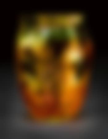 Paperweight Vase with Berries (preview)