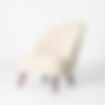 An asymmetrical easy chair (preview)