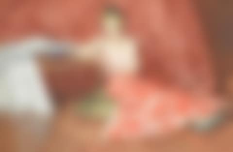 Miranda posing (preview)
