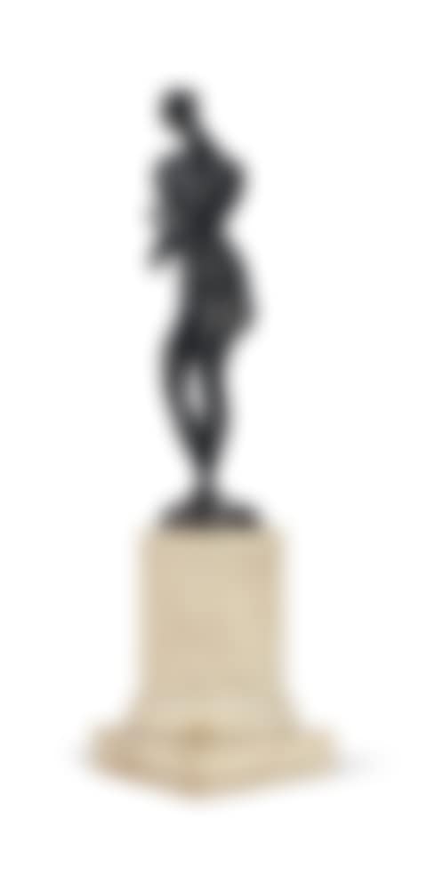 Standing Figure (preview)