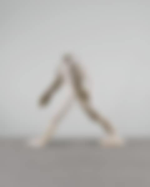 WALKING MAN (preview)