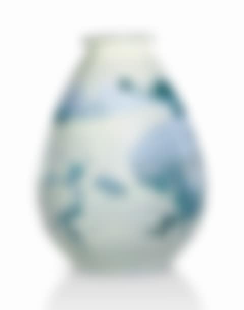 A RARE 'POLAR BEAR' VASE (preview)