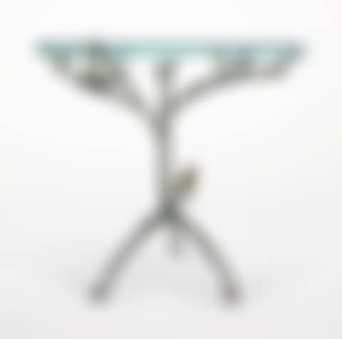 AN 'ARBRE AU HIBOU' TABLE (preview)