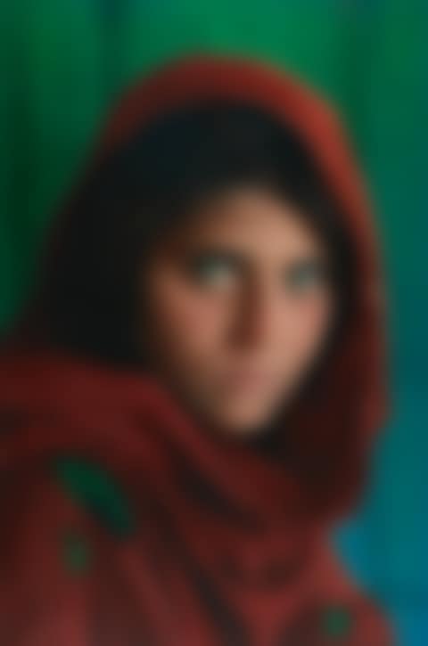 'SHARBAT GULA, AFGHAN GIRL, PAKISTAN', 1984 (preview)